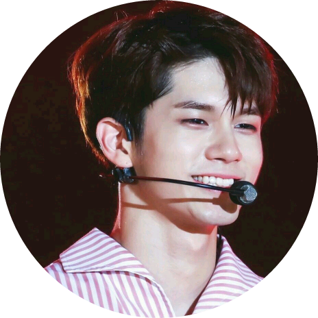옹성우 image