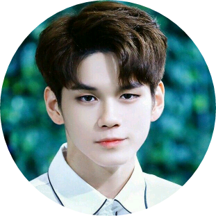 옹성우 image