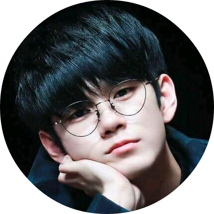 옹성우 image