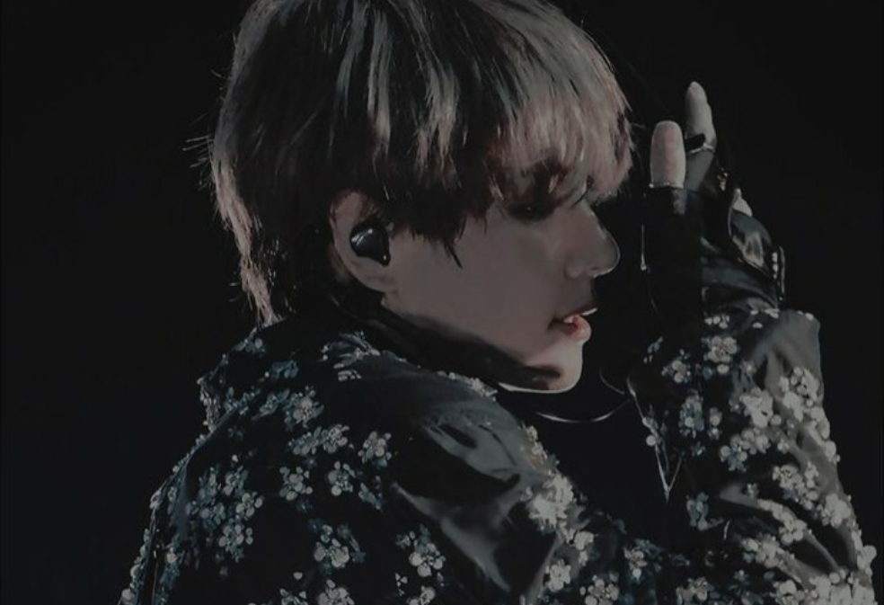 回答我，代号YJ。 thumbnail