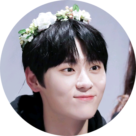 황민현 image