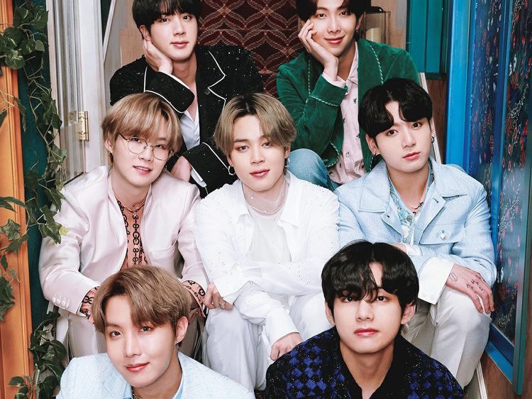 Sono il fratello minore di Kim dei BTS thumbnail