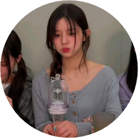 민주 image