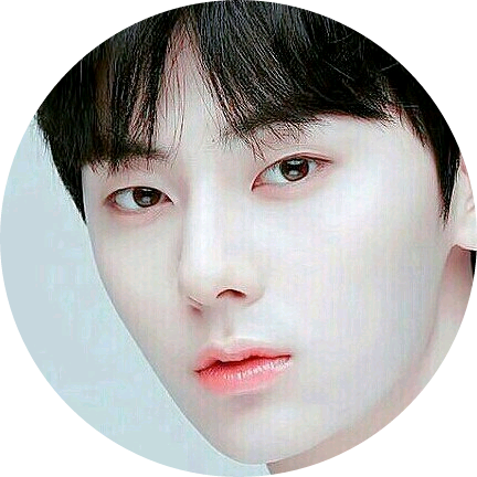 민현 image