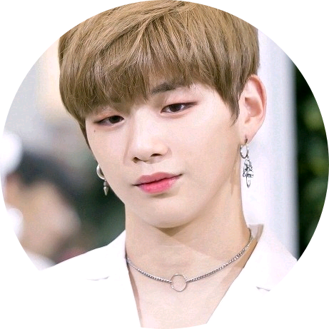 강다니엘 image