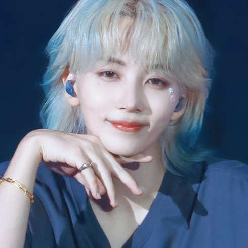 윤정한 image