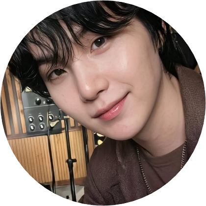 민윤기 image