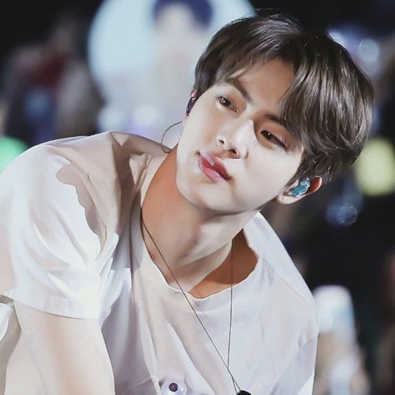 김석진 image