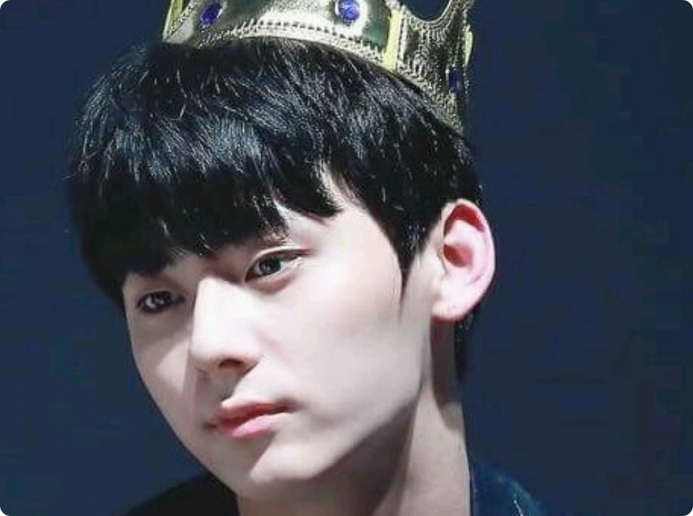 존잘 황제님과의 로맨스! thumbnail