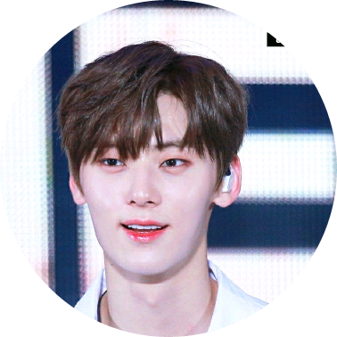 황민현 image