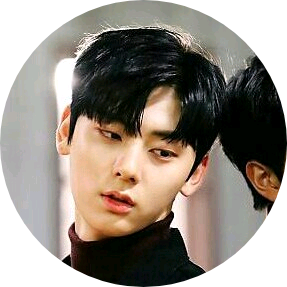황민현 image
