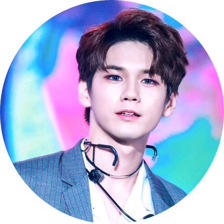 옹성우 image