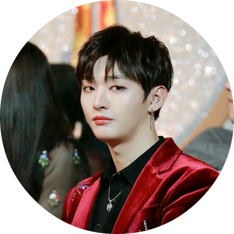 윤지성 image