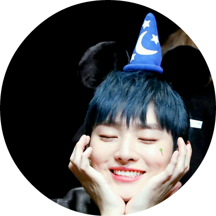 윤지성 image