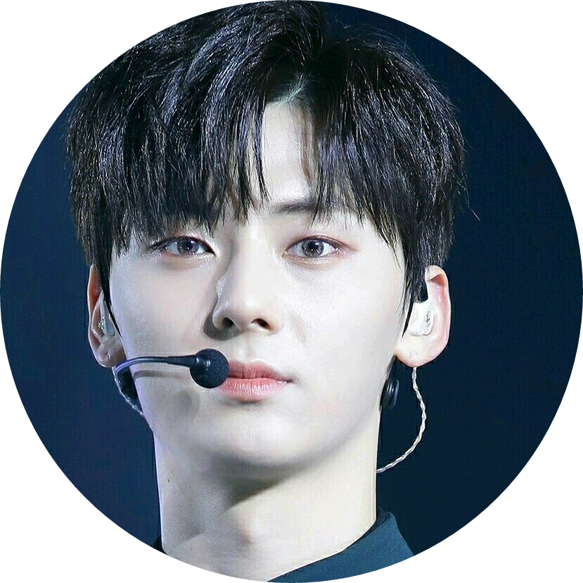 황민현 image