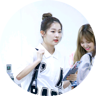 비행기 승무원 image