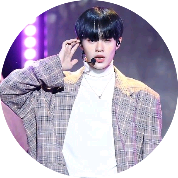 이대휘 image