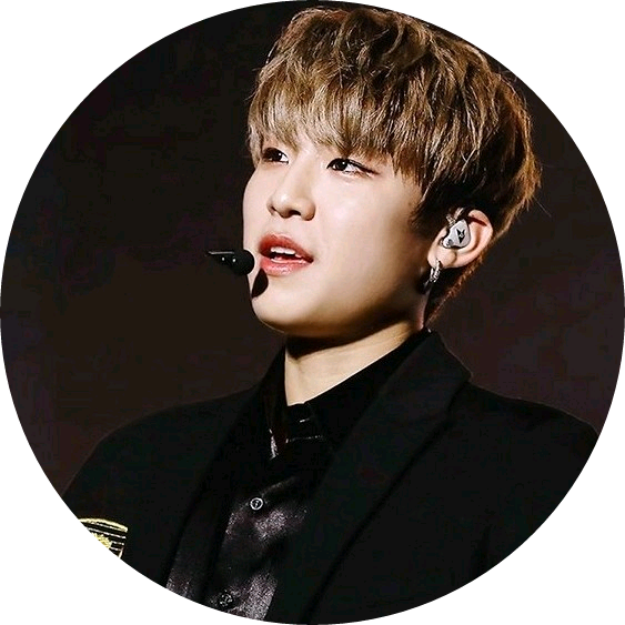 박우진 image