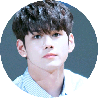 옹성우 image