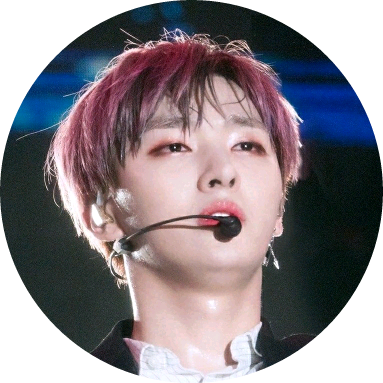 윤지성 image