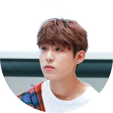 박우진 image