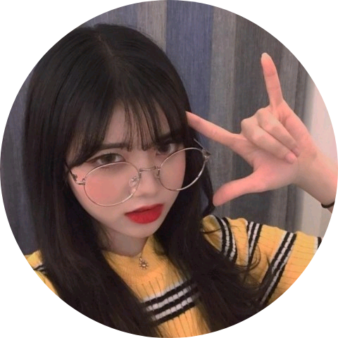 이민아 image