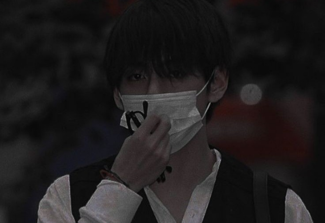 웃기냐 미*년아. thumbnail