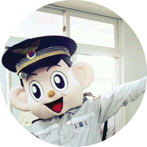 경찰관 image
