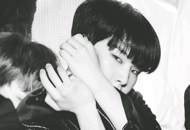 철벽 뱀파이어가 나를 꼬셔요 thumbnail