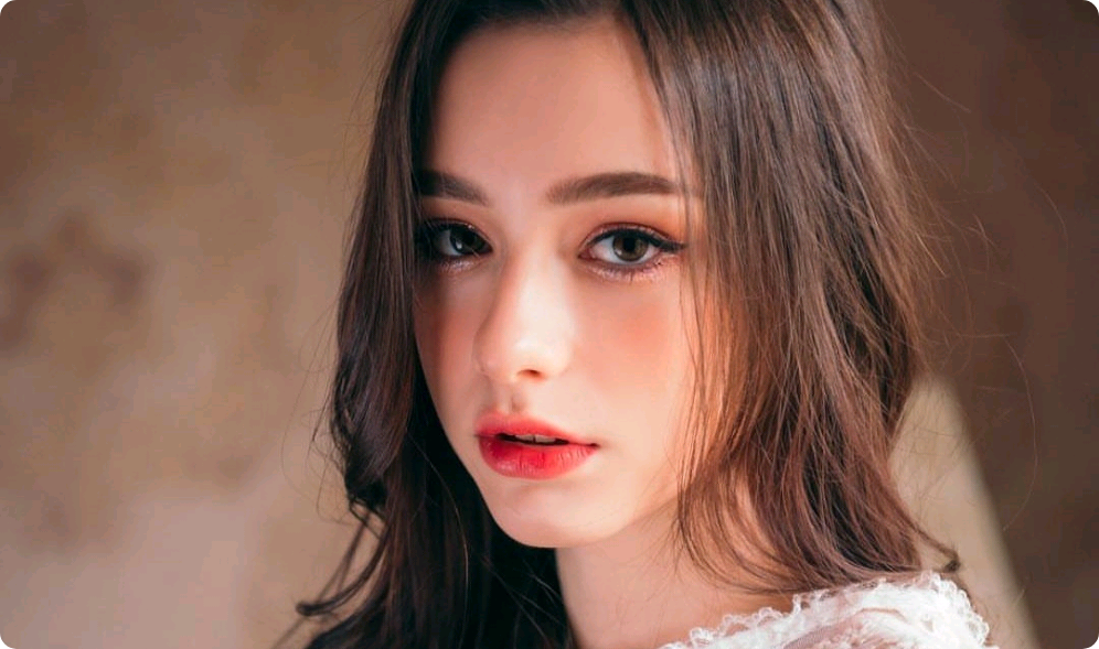 彼氏の元彼女はとてもきれいです thumbnail