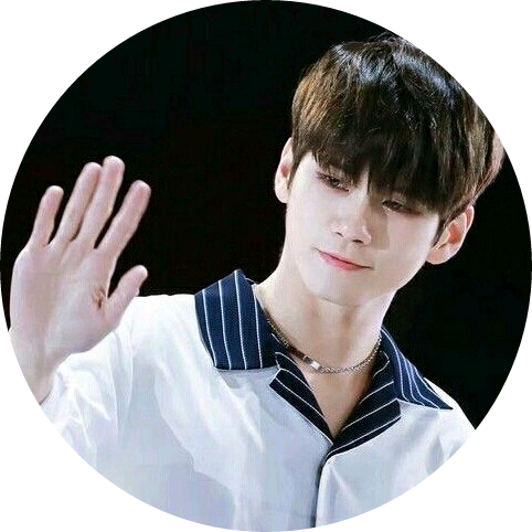 옹성우 image