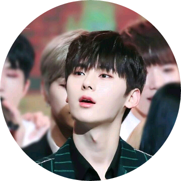 민현 image