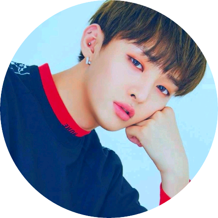 윤지성 image