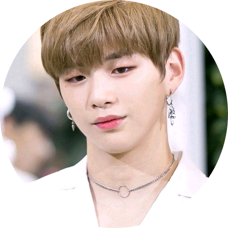 강다니엘 image