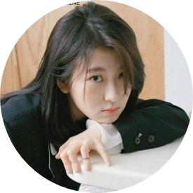 백예린(白) image