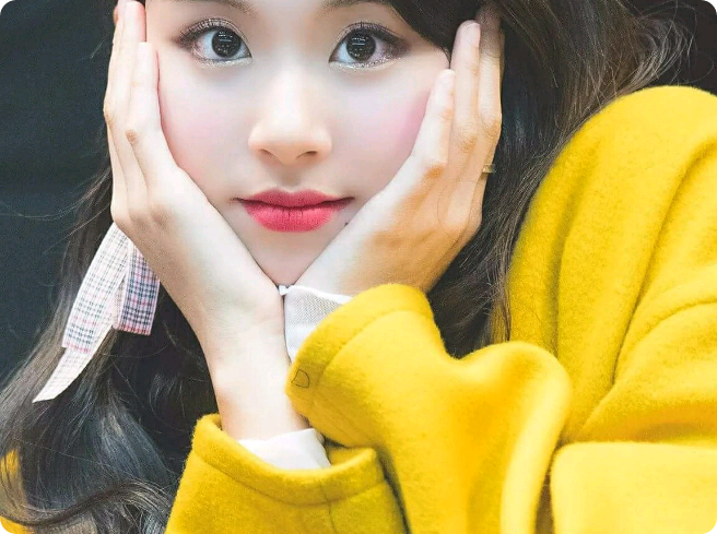 Chaeyoung is the prettiest thumbnail