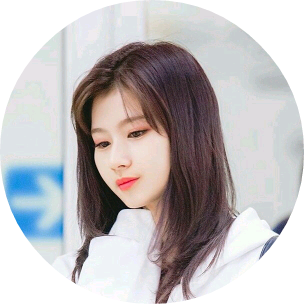 여우년(직원) image