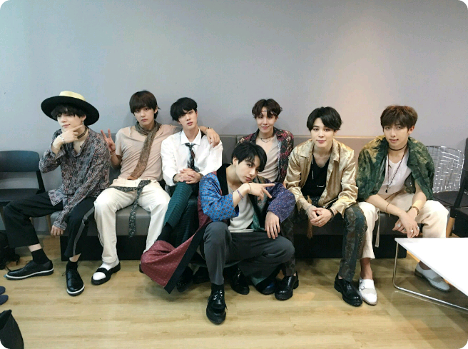 너 , 많이 힘들지 . thumbnail