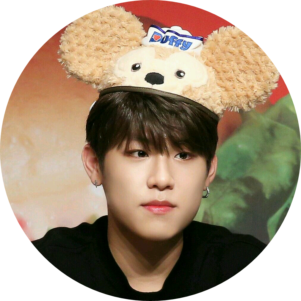 우진이 image