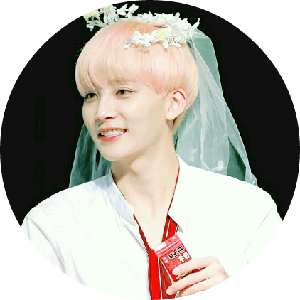 윤정한 9살 image