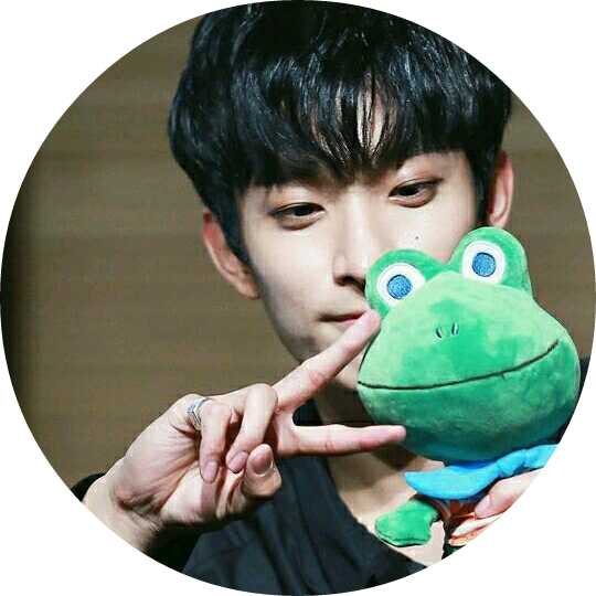 8살석민 image