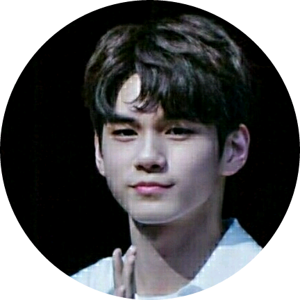 옹성우 image