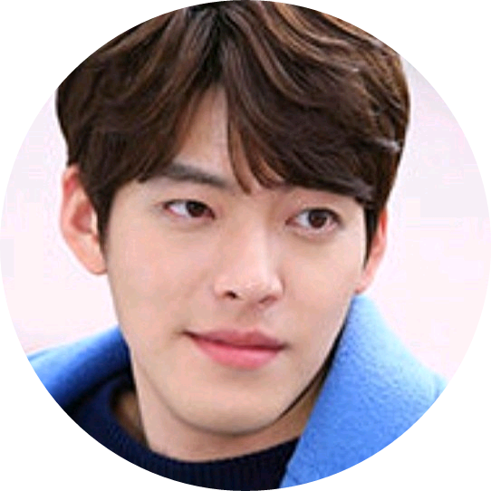 김우빈 image