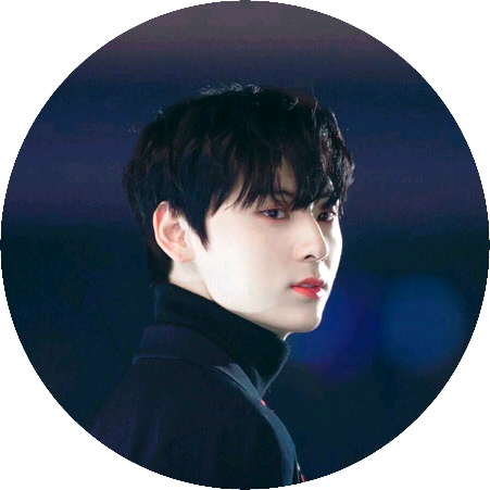 황민현 image