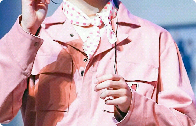 男の子と海に行きました thumbnail