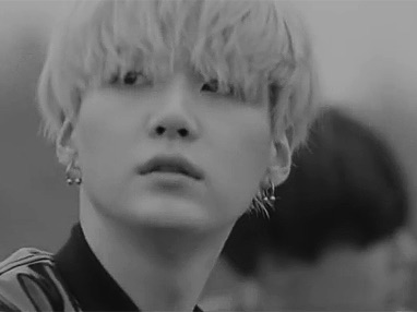 Một tình yêu mà gây ra quá nhiều đau khổ thì không phải là tình yêu. thumbnail