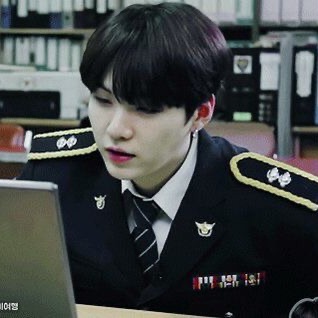 민윤기 [경감] image