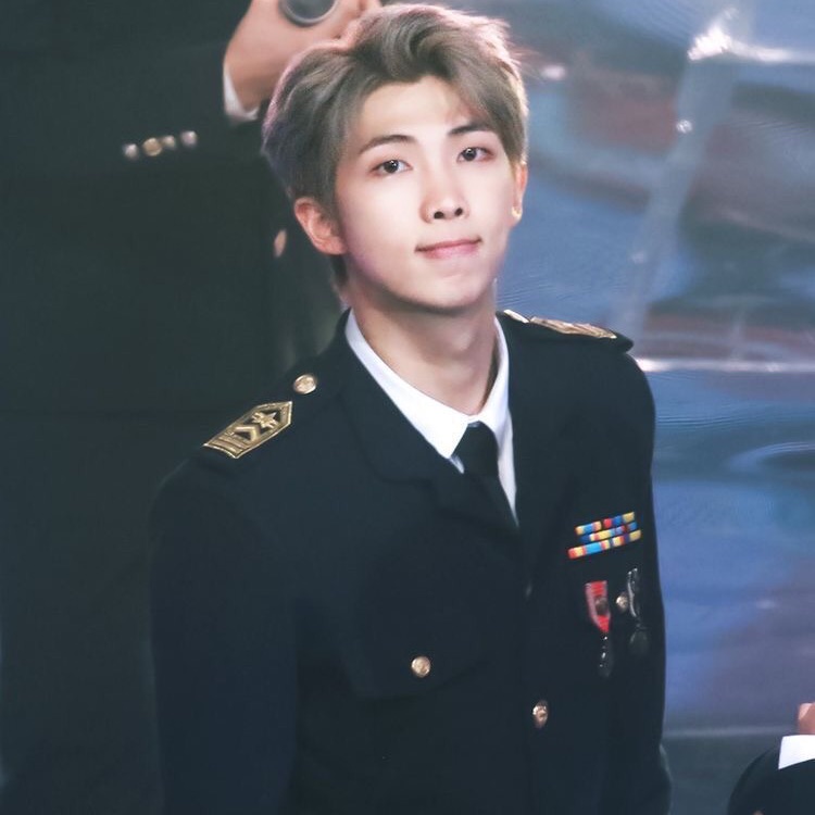 김남준 [경사] image