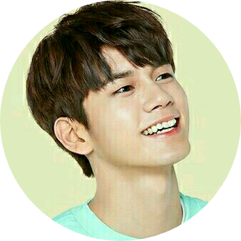 옹성우 image