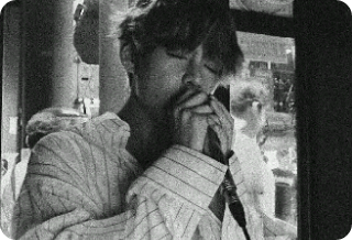 金泰亨的短篇小說集 thumbnail